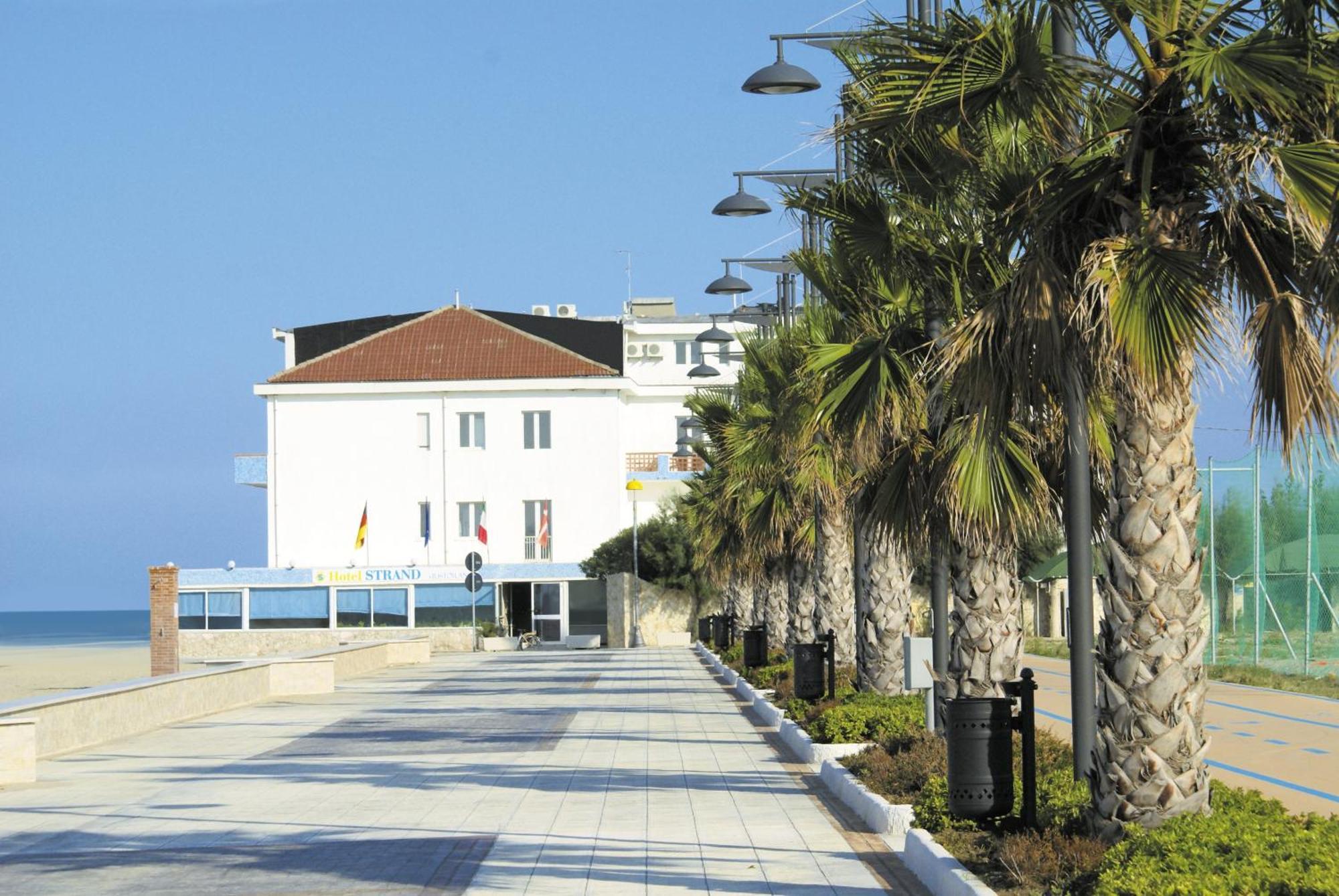 Hotel Strand Marina Di Montenero Exteriér fotografie
