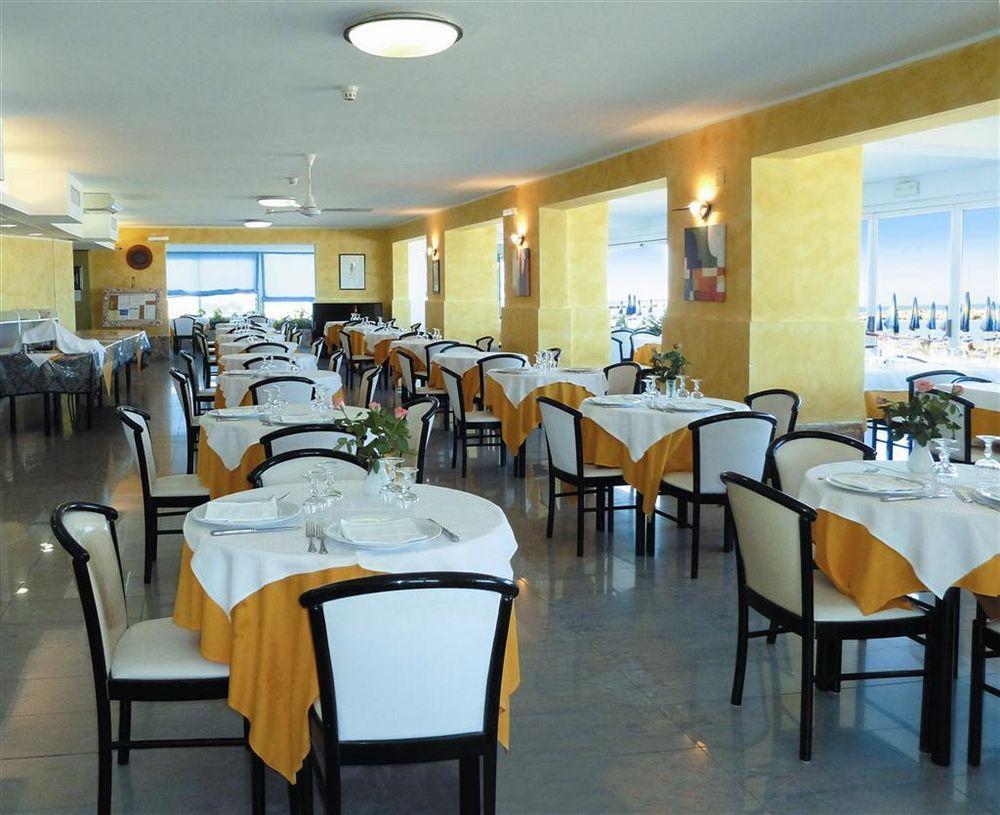 Hotel Strand Marina Di Montenero Exteriér fotografie